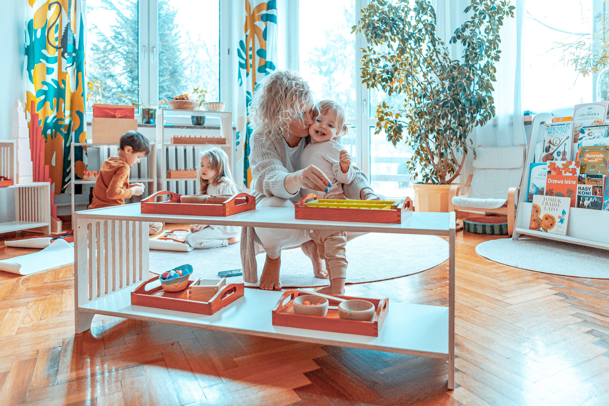 Étagère Montessori en bois, rangement pour enfant • LOOVE