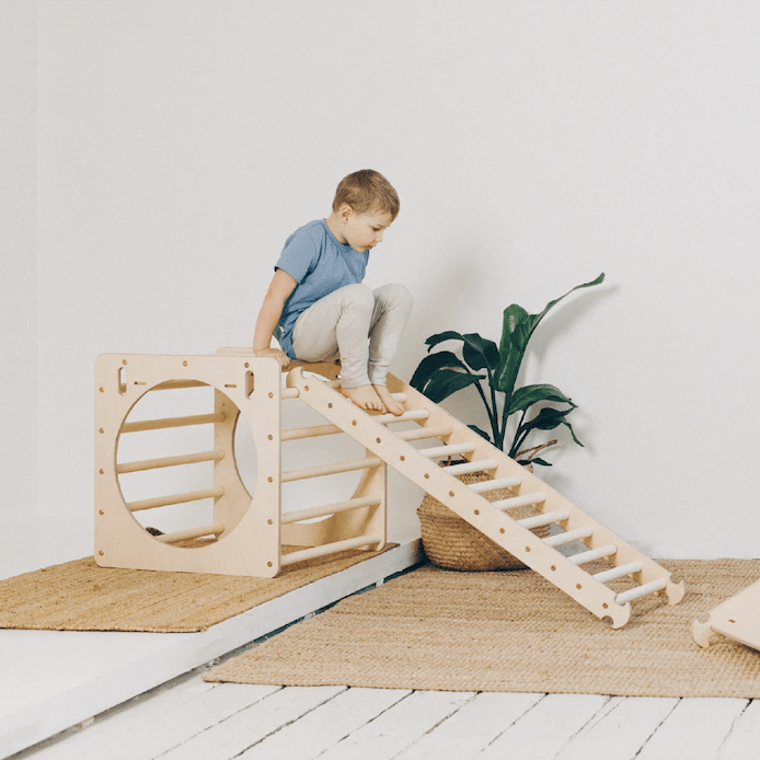 Cube de Pikler en bois, parcours de motricité • LOOVE