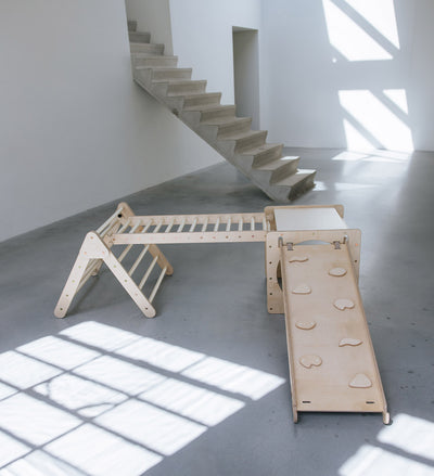 Ensemble complet triangle et cube de Pikler - Bois • Nils