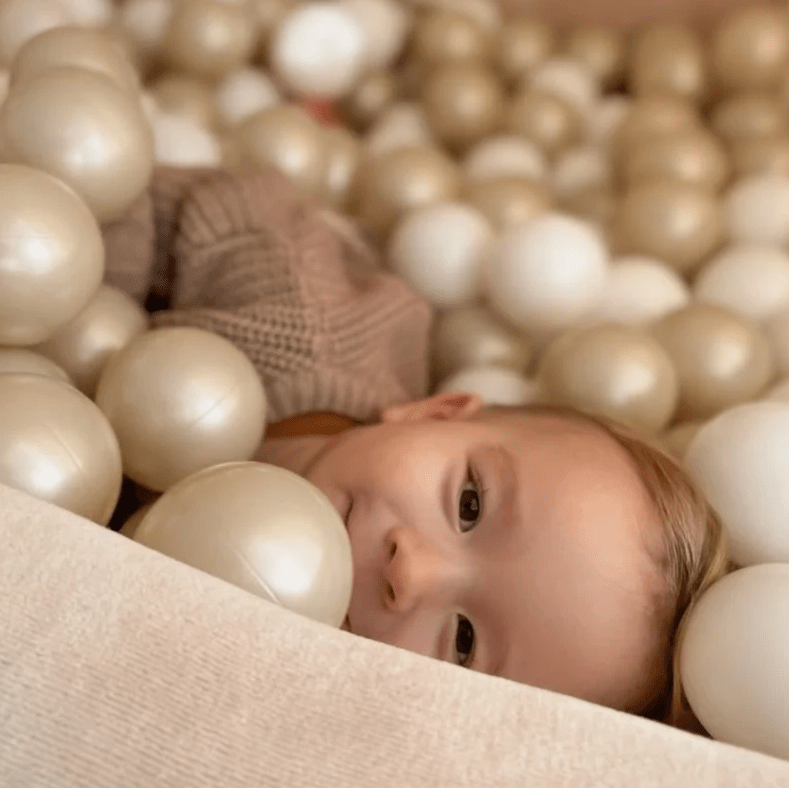 Parcours de motricité avec piscine à balles, Beige • LOOVE