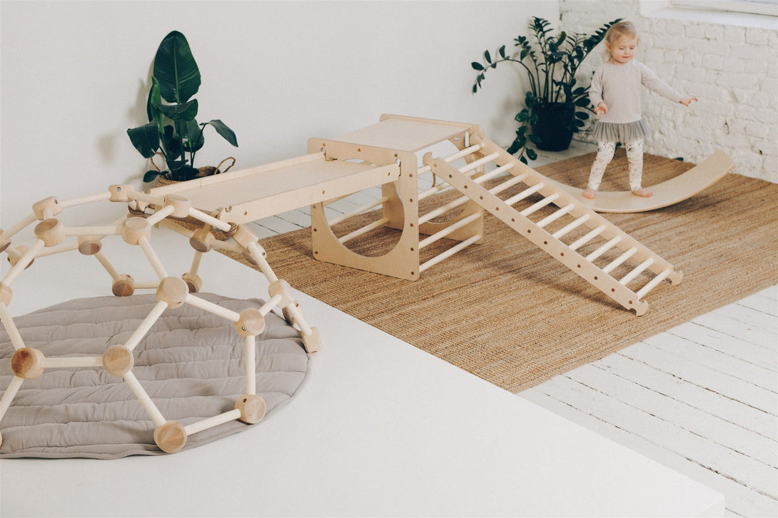 Dôme d'escalade d'intérieur en bois pour bébés et enfants • LOOVE