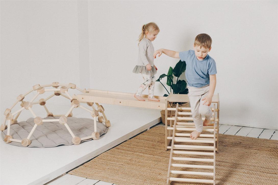 Dôme d'escalade d'intérieur en bois pour bébés et enfants • LOOVE