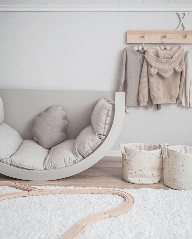 Arche d'escalade en bois, multifonctions, parcours de motricité, chambre enfant avec design scandinave • LOOVE