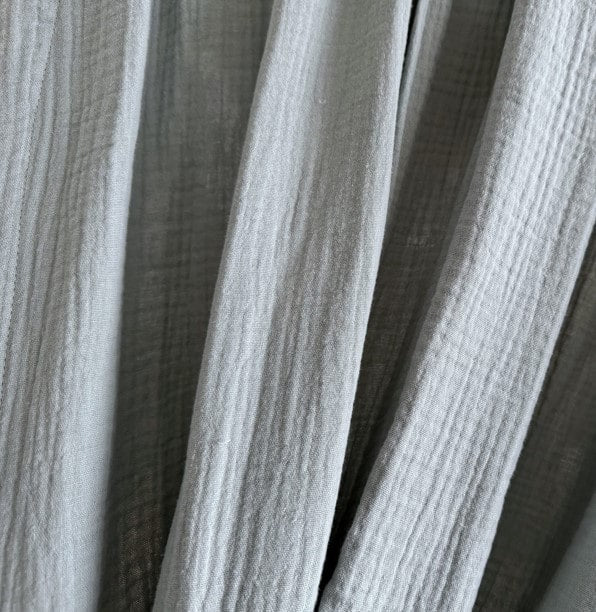 Velo da letto a capanna per tetto a punta a forma di A in garza di cotone | Grigio • Laramie