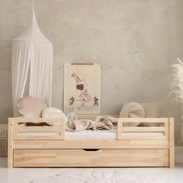 Letto singolo in legno con cassetto, ingresso centrale • Alma