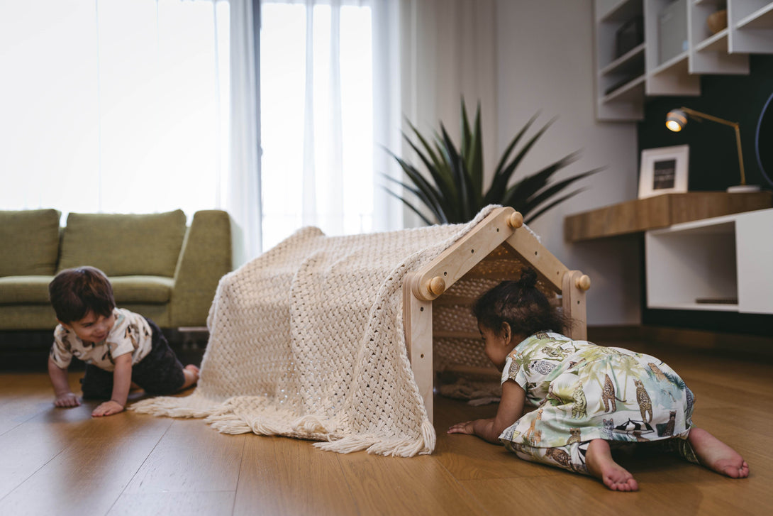 Triangle de Pikler-Lóczy évolutif et pliable en bois FSC • LOOVE