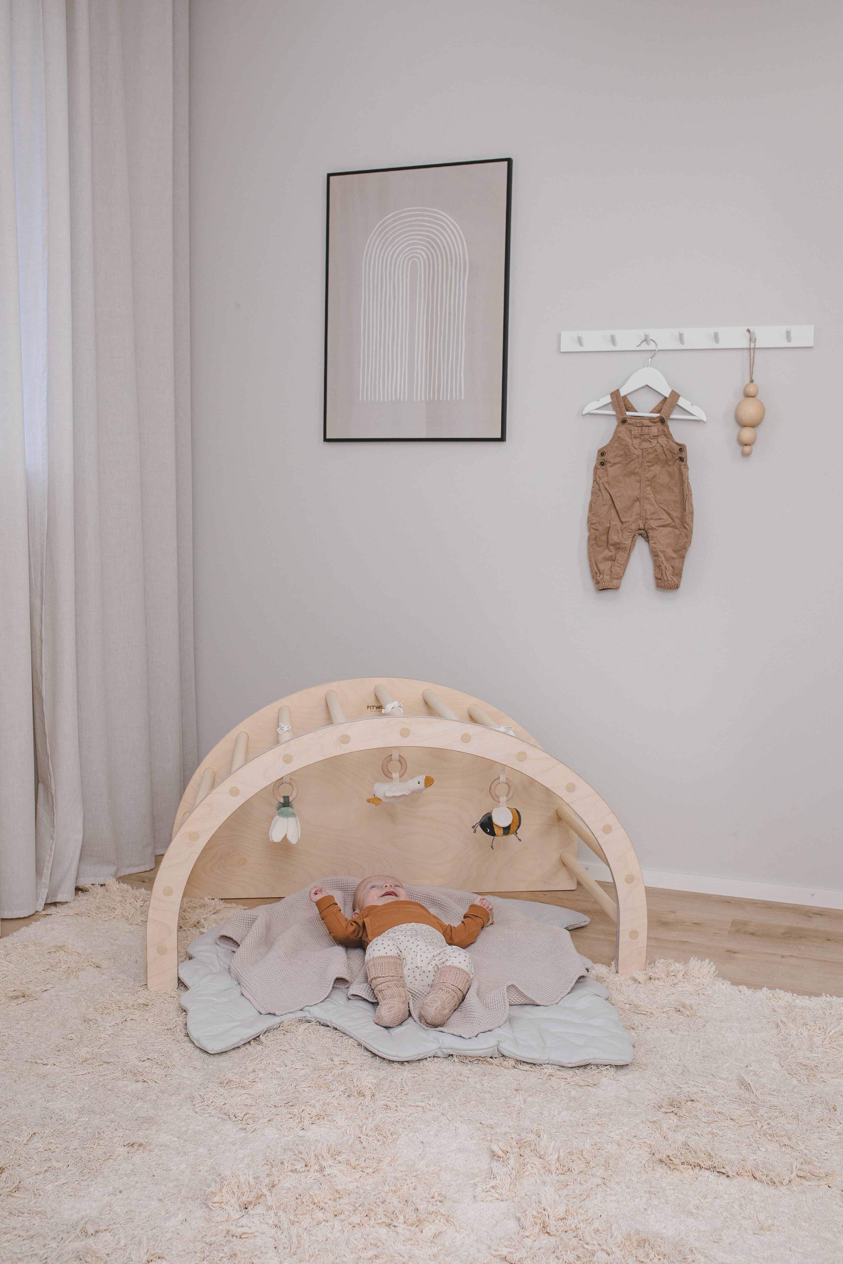 Arche d'escalade en bois, multifonctions, parcours de motricité, chambre enfant avec design scandinave • LOOVE