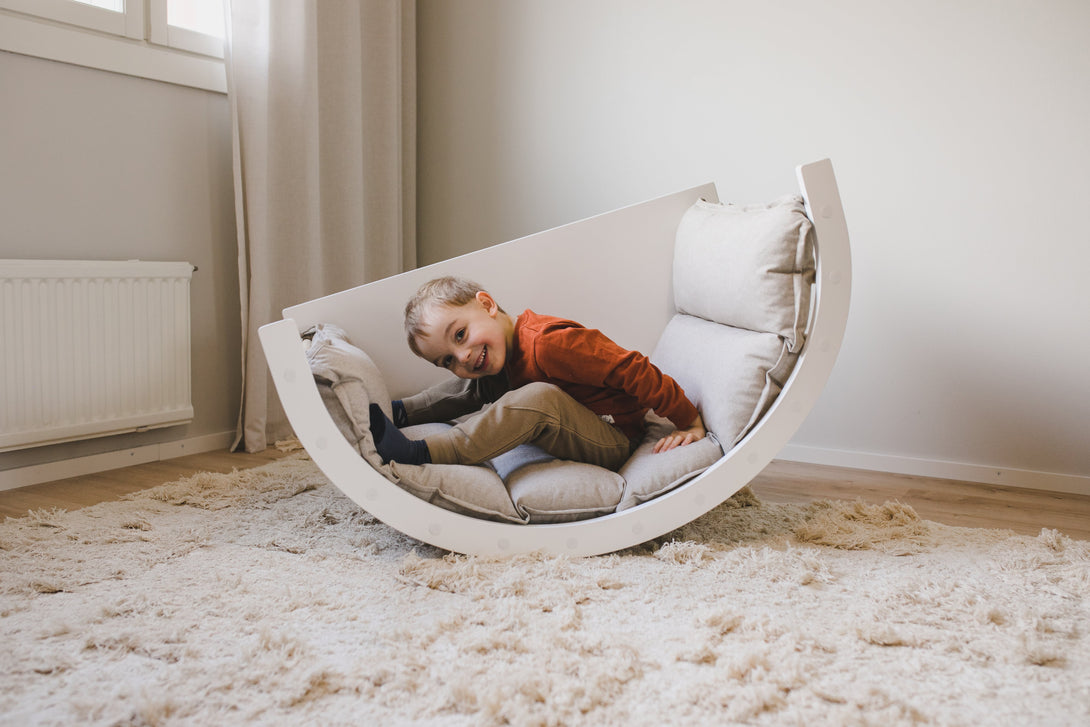 Arche d'escalade en bois, multifonctions, parcours de motricité, chambre enfant avec design scandinave • LOOVE