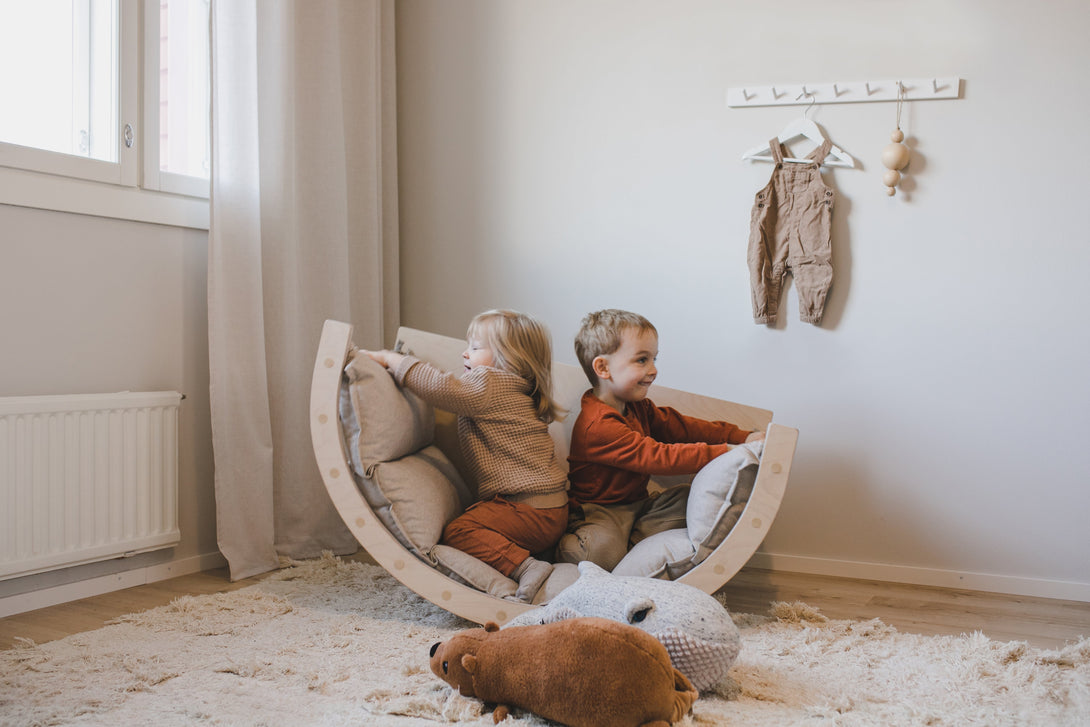 Arche d'escalade en bois, multifonctions, parcours de motricité, chambre enfant avec design scandinave • LOOVE