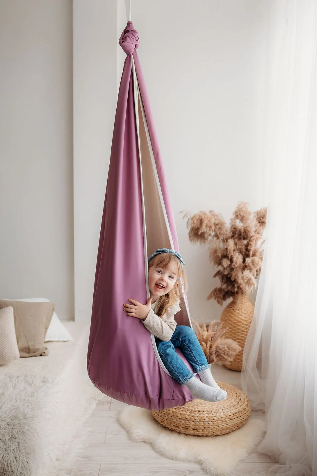 Balançoire Cocon d'intérieur pour enfant, Mauve • LOOVE