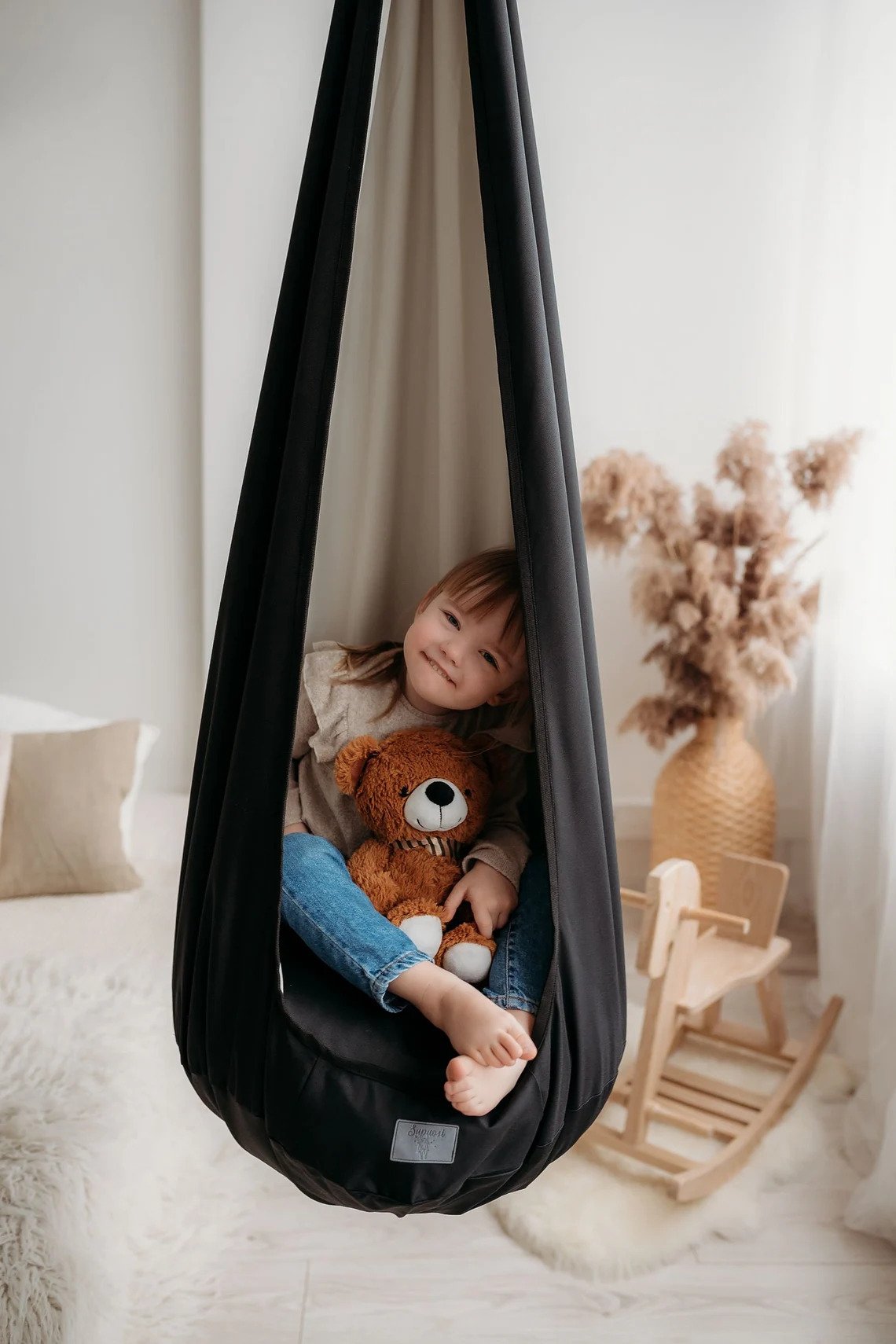 Balançoire Pliante Noire Porte Suspendue - Confortable Et Facile à Installer Pour Intérieur Et Extérieur