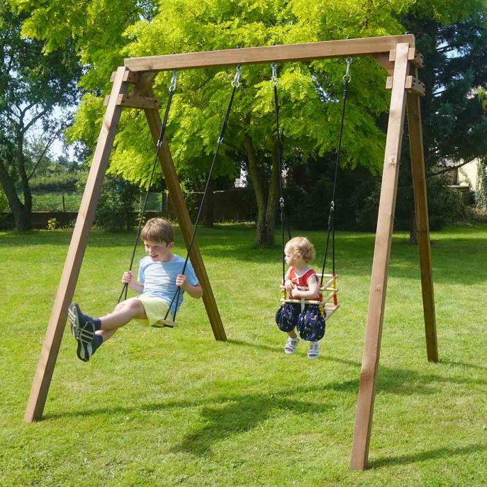 AXI Balançoire pour bébé avec cadre en bois brun pour le jardin, Balançoire  d'extérieur pour les bébés, Pour les enfants à partir de 9 mois, Siège