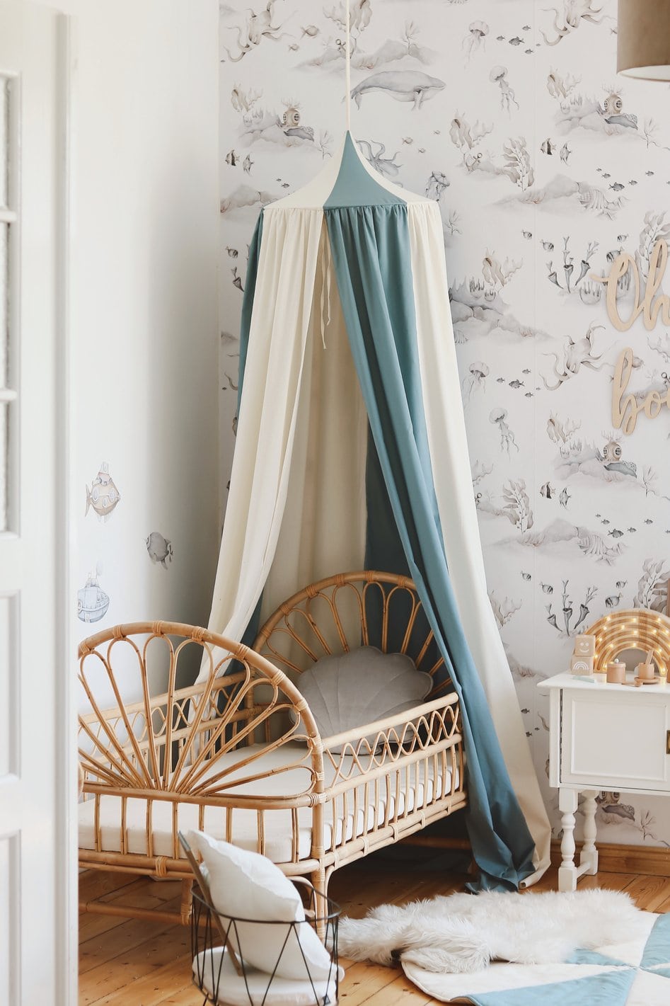 Ciel de lit / Baldaquin pour chambre bébé et enfant, OEKO-TEX • LOOVE  Edit alt text