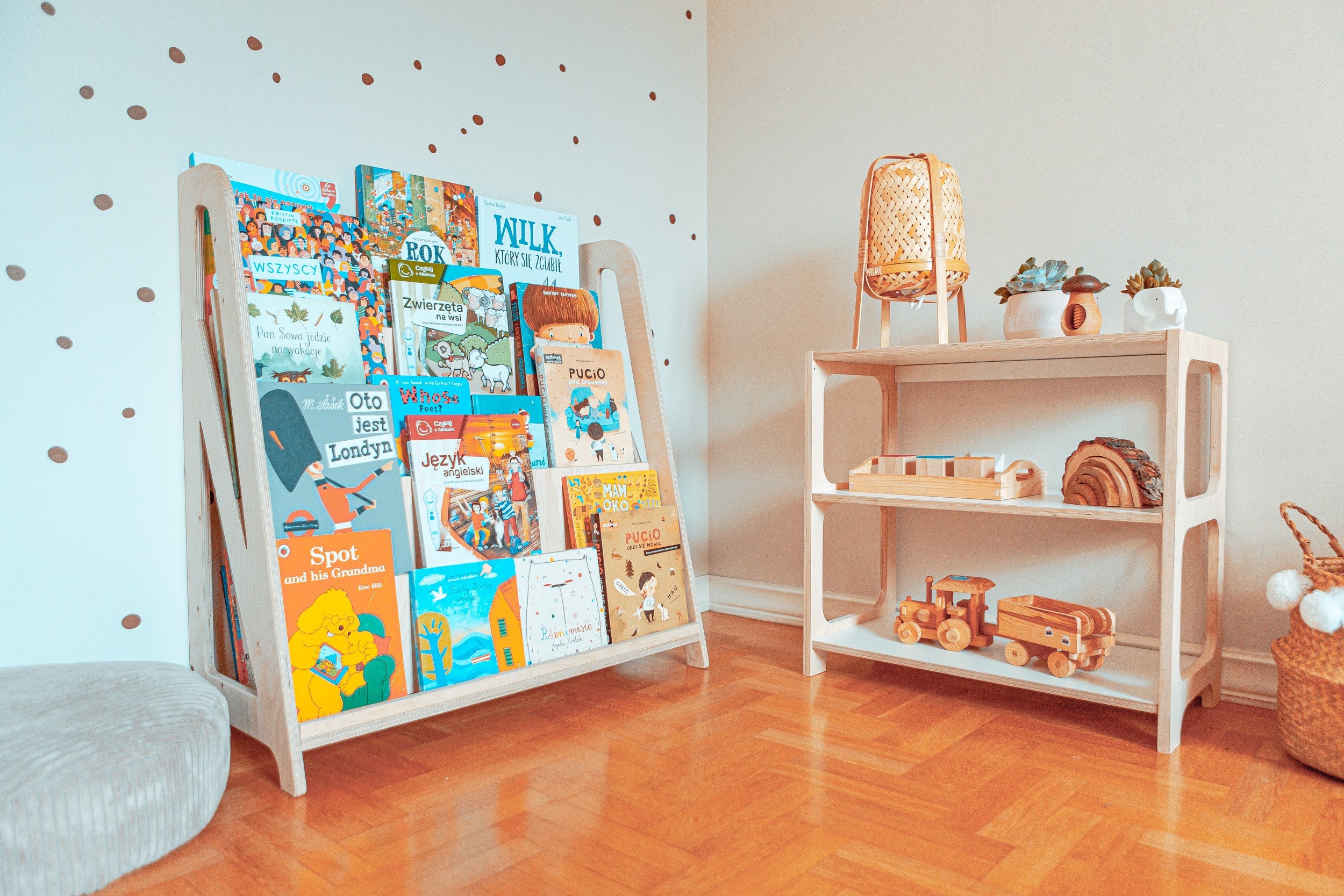 Bibliothèque enfant pour coin lecture Montessori, naturel • LOOVE