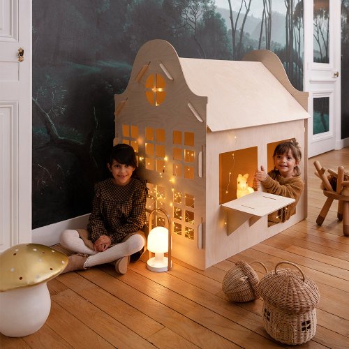 Cabane en bois d'intérieur, maisonnette pour enfants • LOOVE