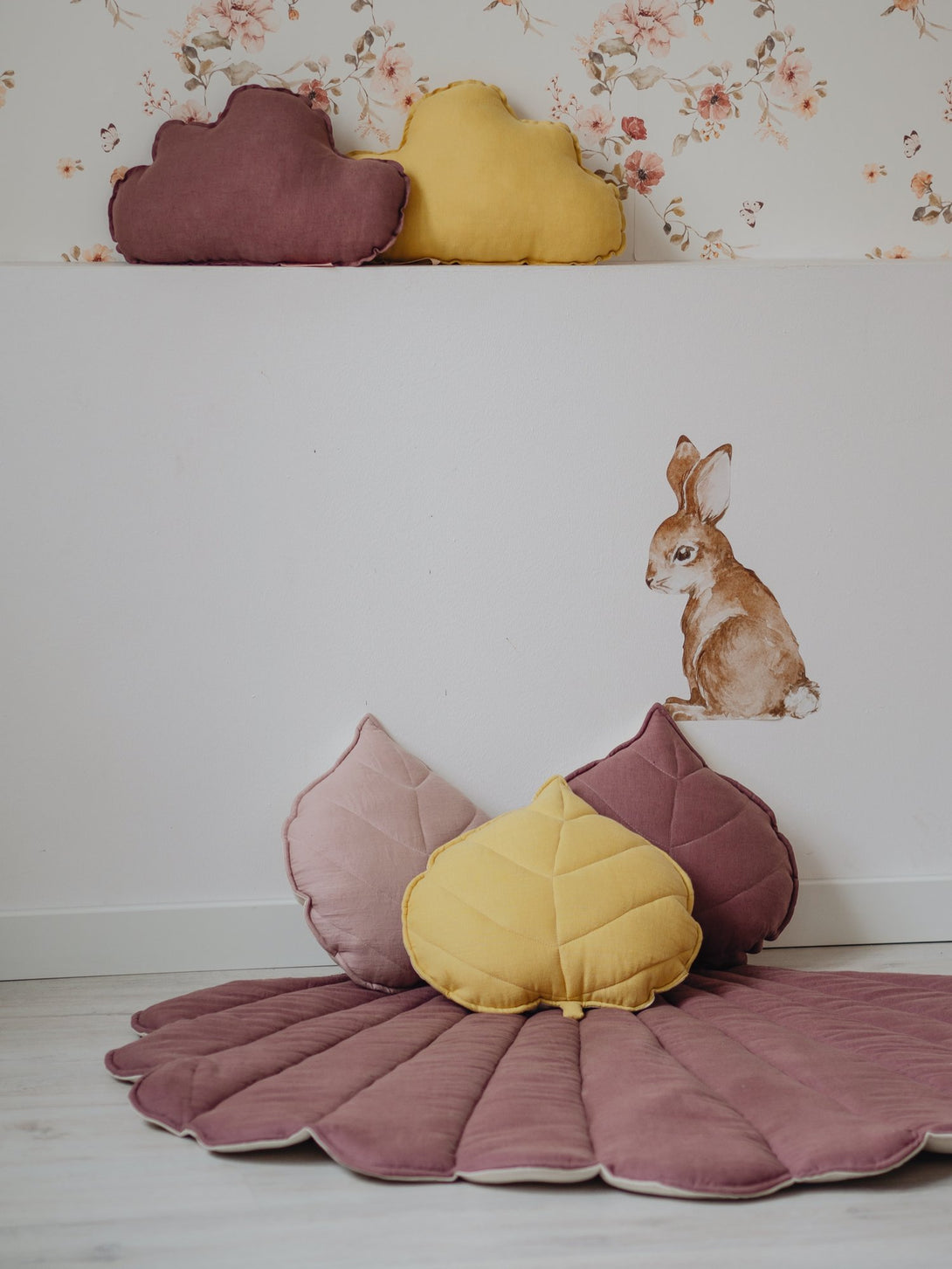 Coussin feuille en velour ou lin OEKO-TEX • LOOVE