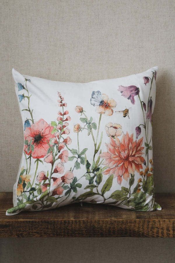 Coussins en coton avec imprimés / broderies pour enfants • LOOVE