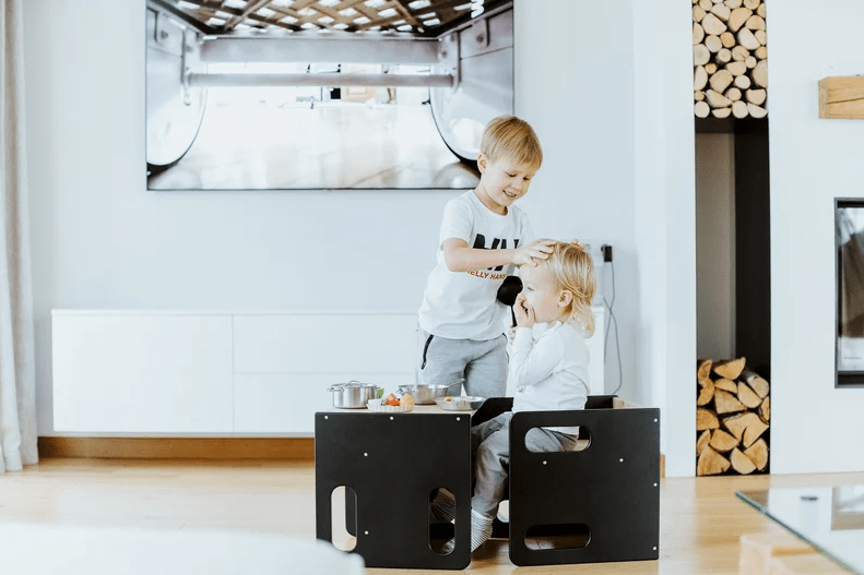 Ensemble bureau cube évolutif, chambre Montessori • LOOVE