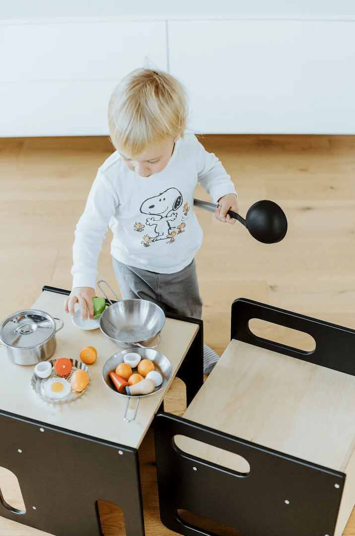 Ensemble bureau cube évolutif, chambre Montessori • LOOVE