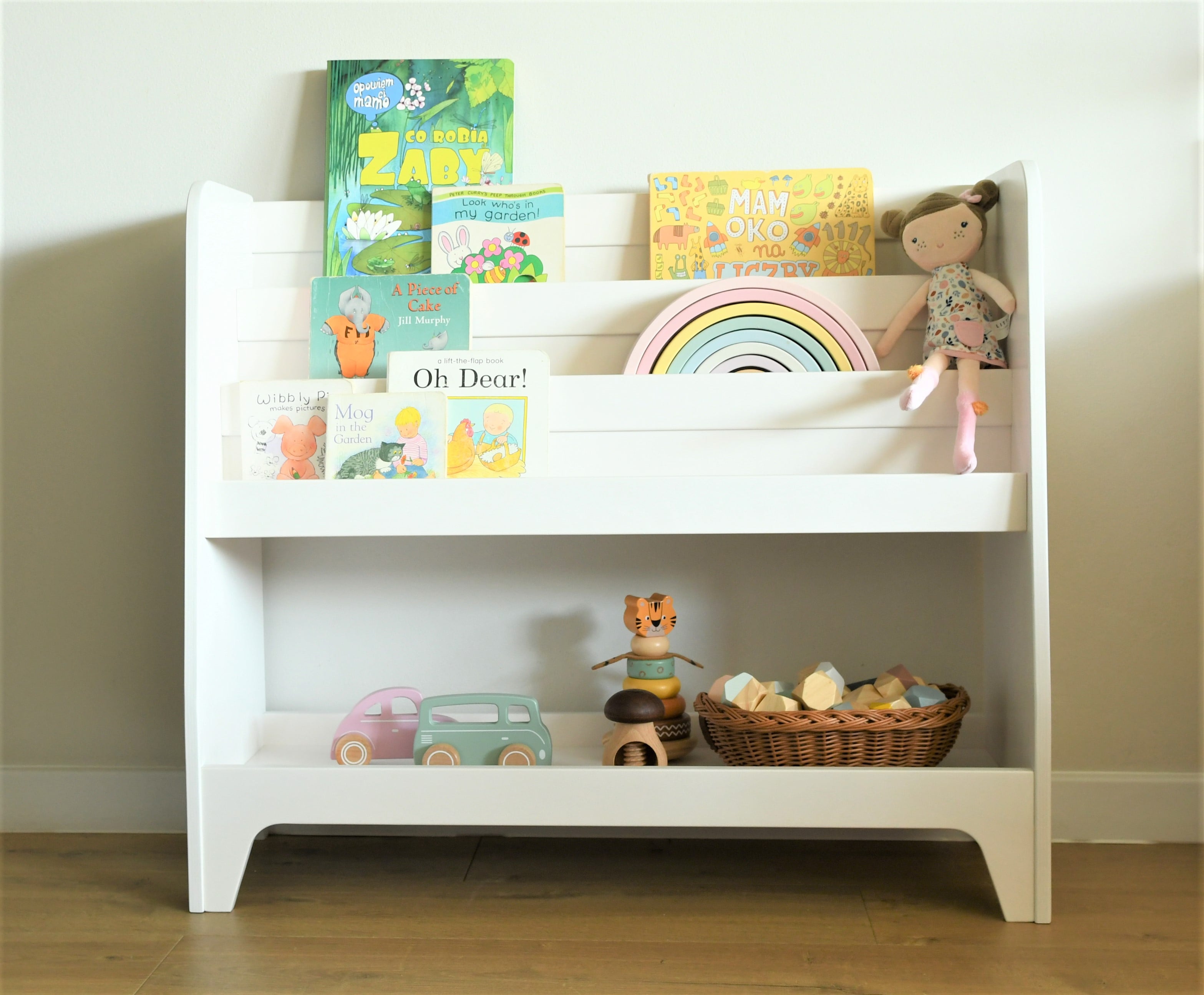 Bibliothèque Montessori en bois avec étagère • LOOVE