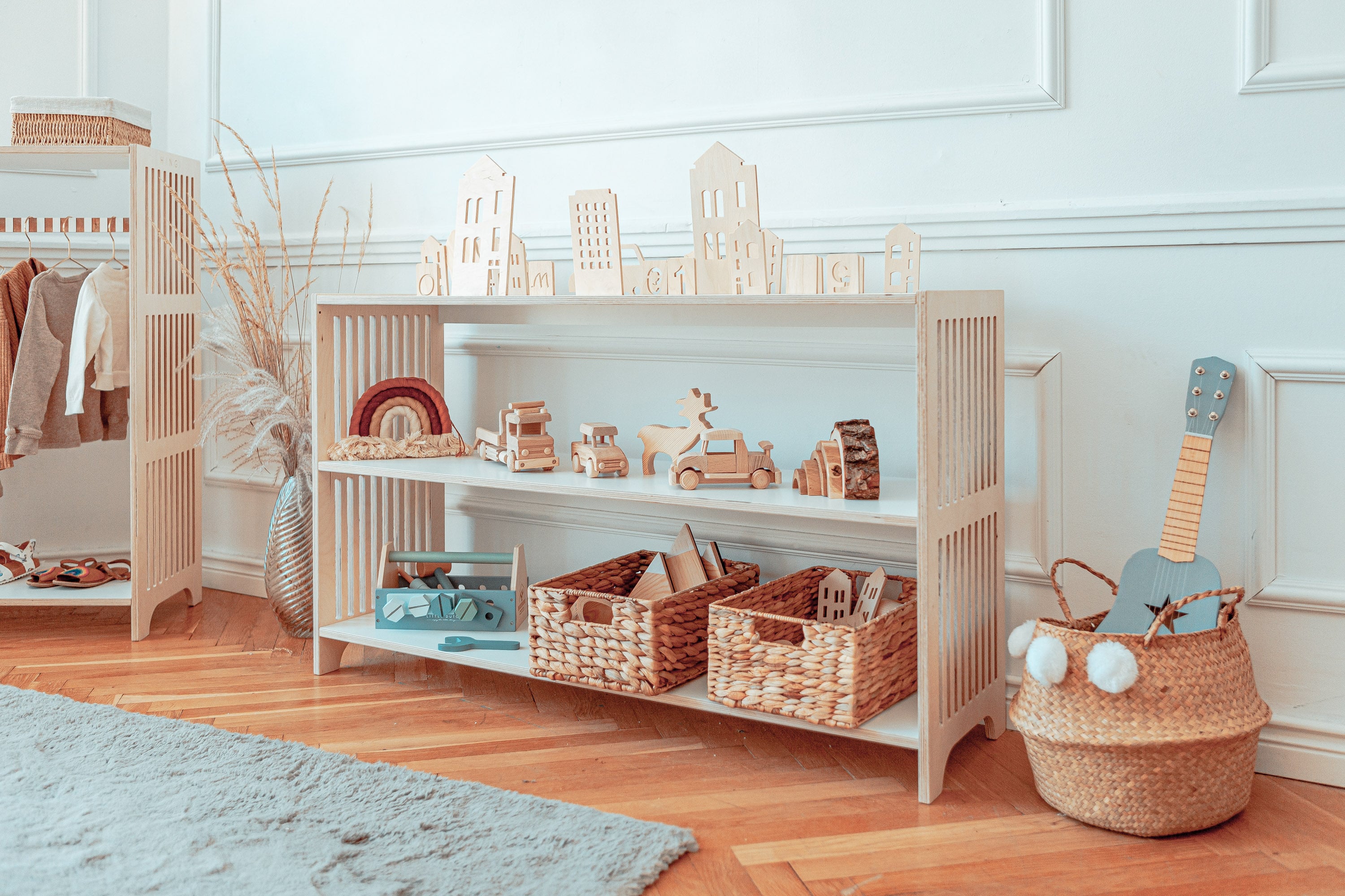 Étagère Montessori en bois, rangement pour enfant • LOOVE