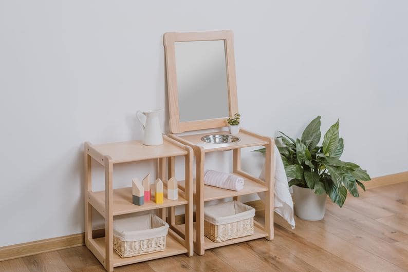 Lavabo d'apprentissage sur pied pour enfant, espace Montessori • LOOVE