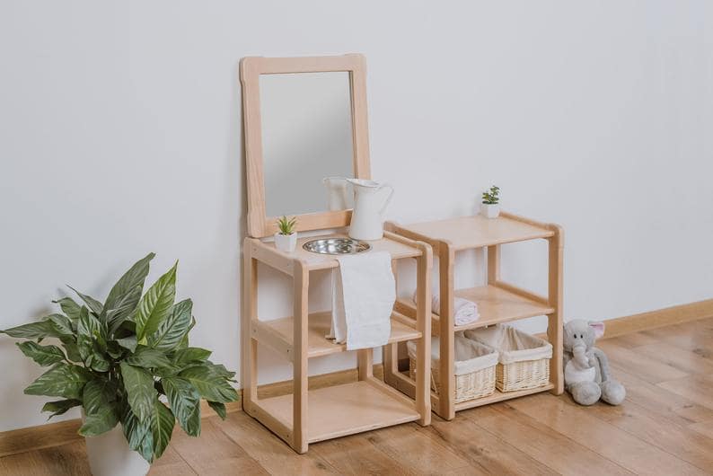 Lavabo d'apprentissage sur pied pour enfant, espace Montessori • LOOVE