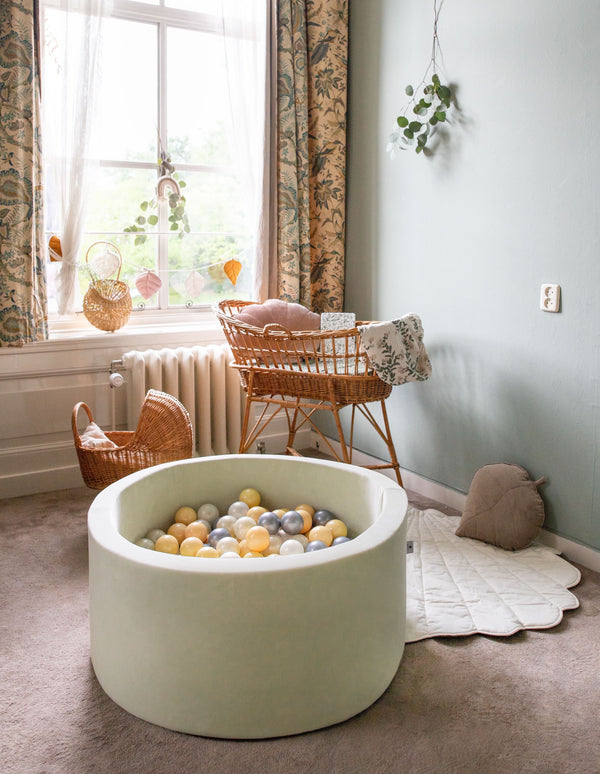 Piscine à balles ronde en velours Pistache pour enfants • LOOVE