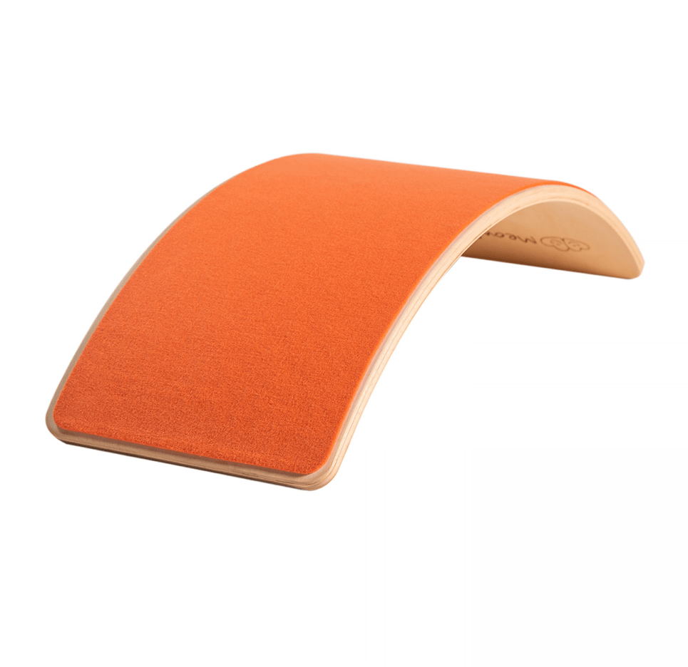 Planche d’équilibre en bois et feutre de couleur orange, jeu de motricité, à petit prix • LOOVE