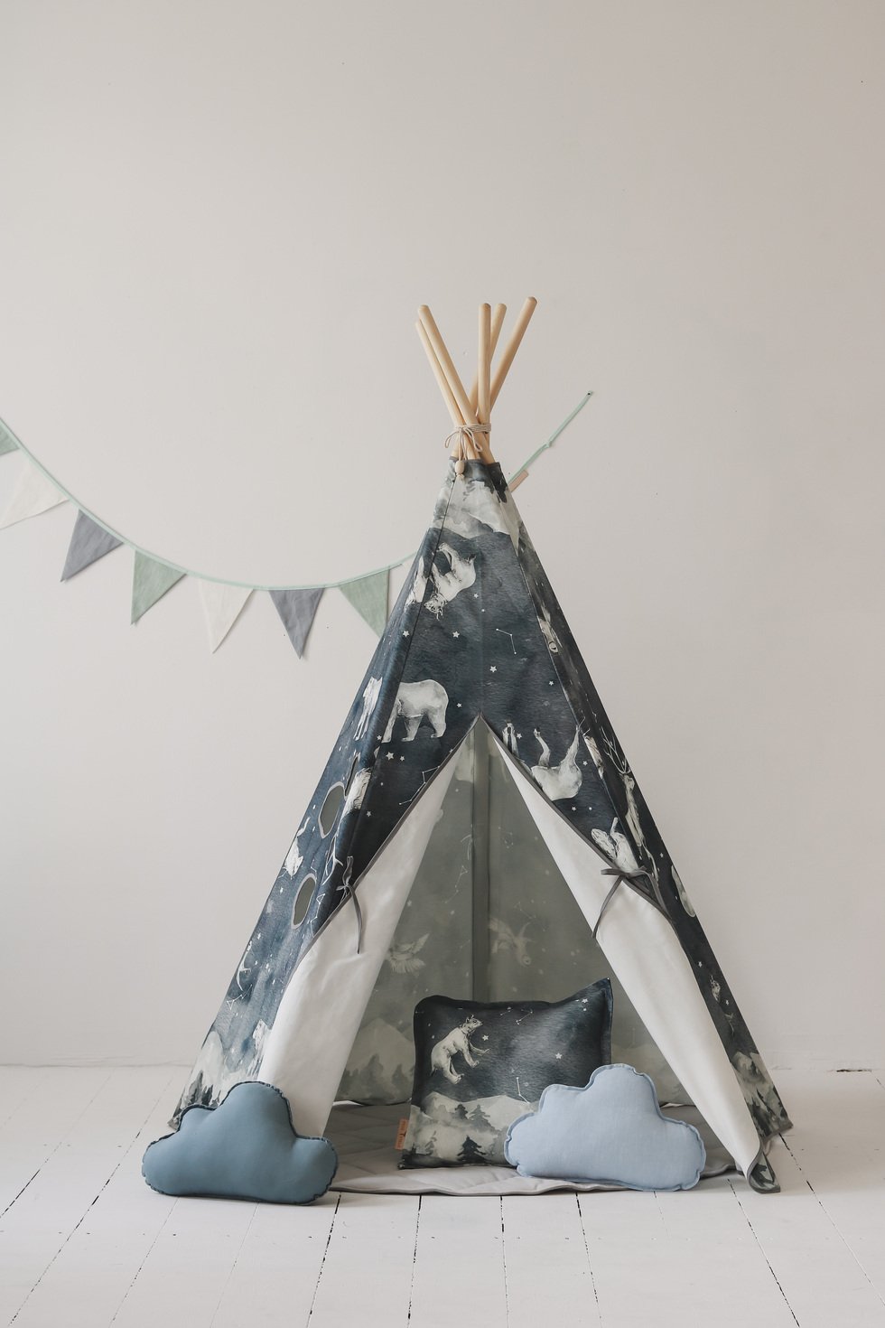 Teepee / Tipi pour enfant, en coton imprimé animaux OEKO-TEX • LOOVE