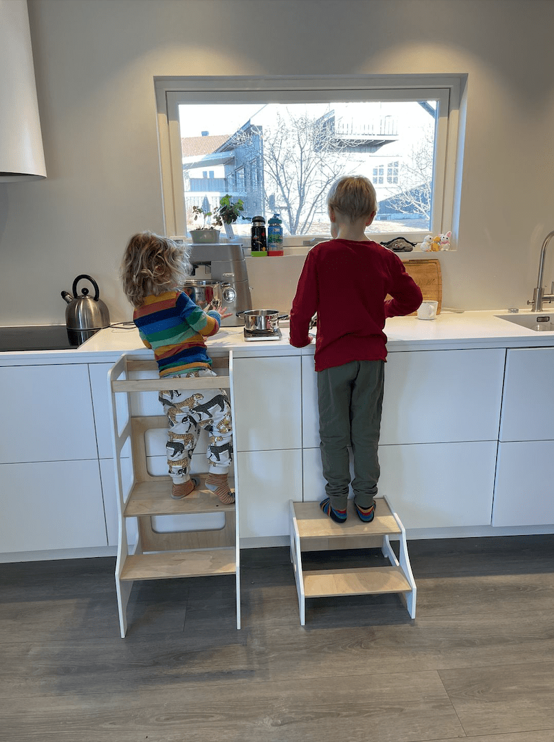 Marchepied en bois pour enfant et parents • LOOVE